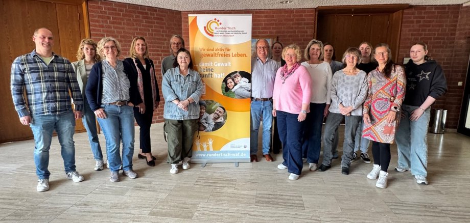 Der Runde Tisch zur Prävention und Bekämpfung von Gewalt gegen Frauen und häuslicher Gewalt im Kreis Warendorf traf sich am Mittwoch, 14. April, im Oelder Ratssaal.