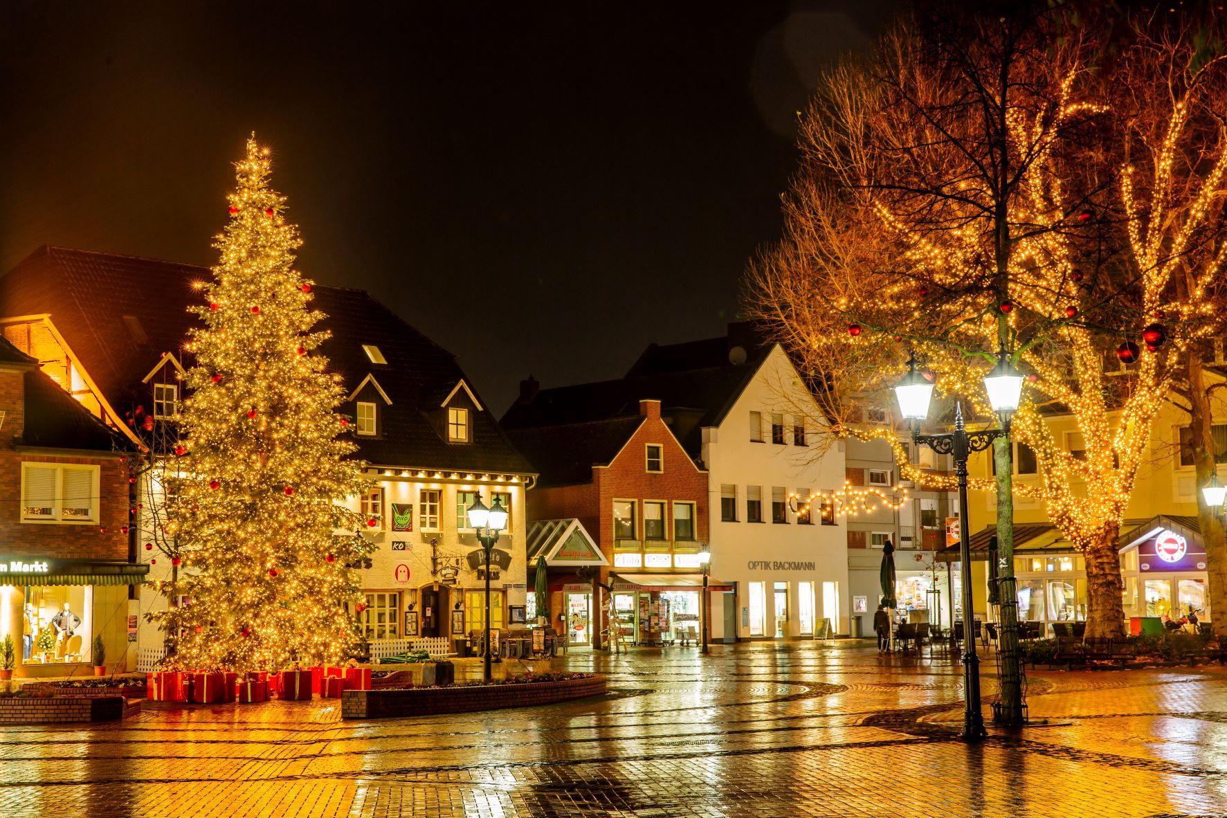 Weihnachtsbeleuchtung in der Oelder Innenstadt