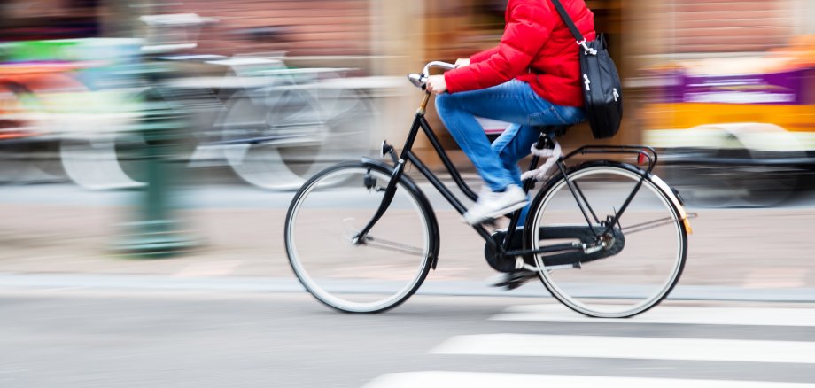 Fahrradfahrer in der Stadt