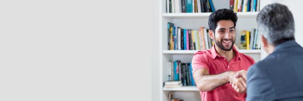 Handschlag nach Bewerbungsgespräch